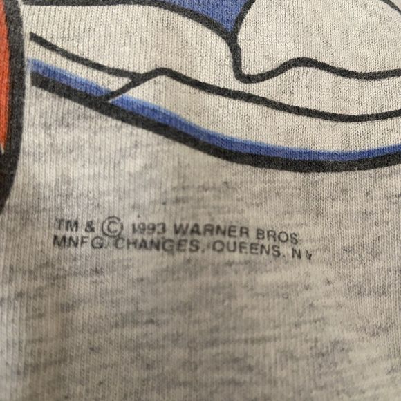 Vintage 1993 Looney Tunes Bugs Bunny Basketball Cross Colors T-Shirt XL USA Made - Picture 12 of 12